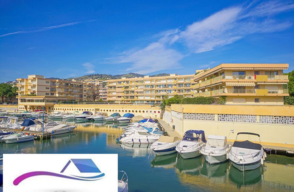 Appartement F3 MANDELIEU LA NAPOULE 329000€ L'Agence du Sud-Est Appartement F3 MANDELIEU LA NAPOULE 329000€ L'Agence du Sud-Est